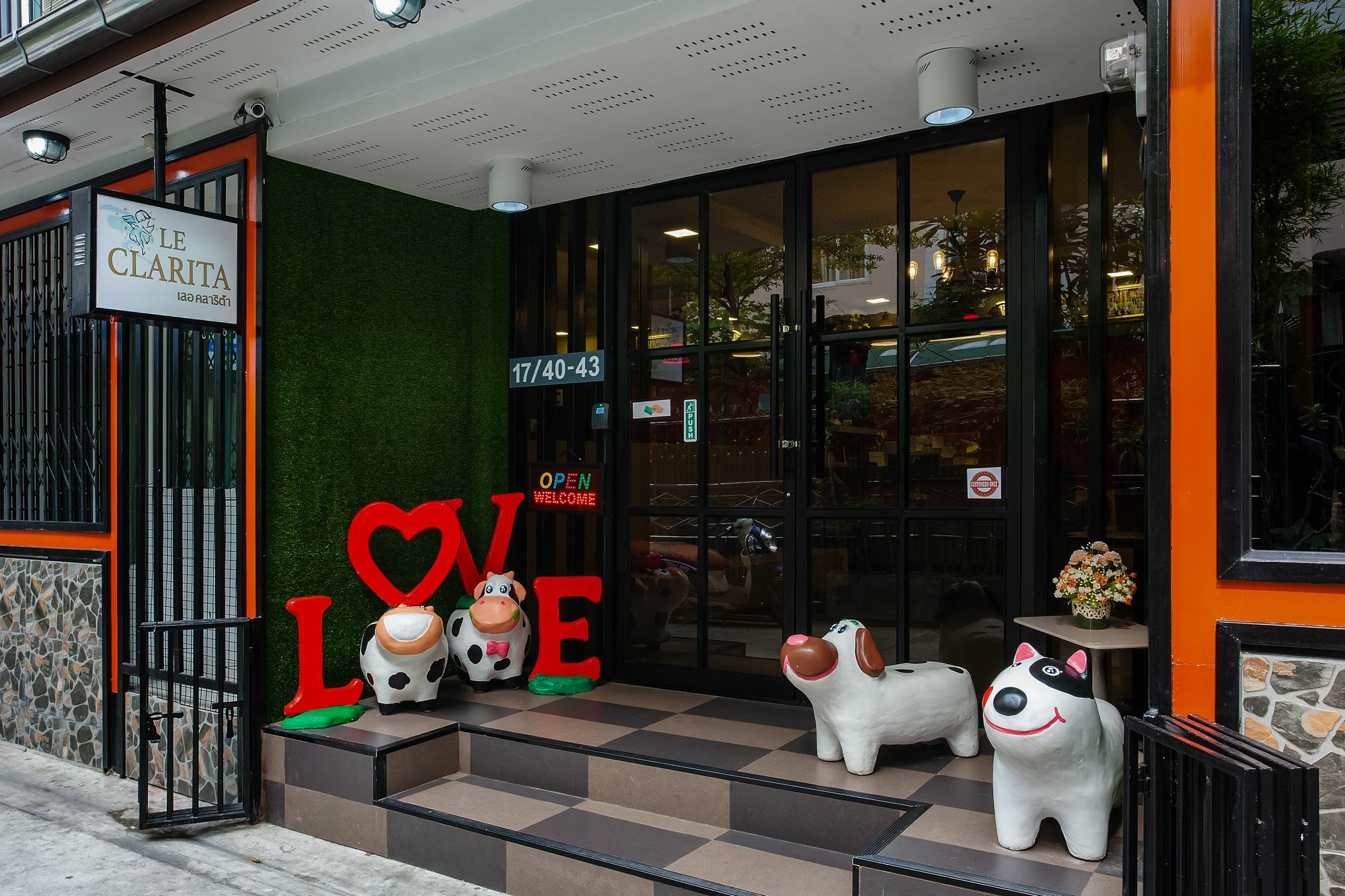 Le Clarita Aparthotel Bangkok Exterior photo